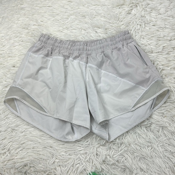 Lululemon Hotty Hot Short *Asym Light Chrome / White / White - Picture 1 of 4